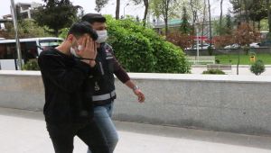 '2 saat sonra dışarı çıkıp sizinle görüşüz' diyen kalpazanlar tutuklandı - Videolu Haber