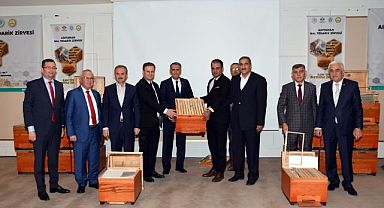 Adıyaman’da bal tedarik zirvesinde 5 bin 500 kovan dağıtıldı
