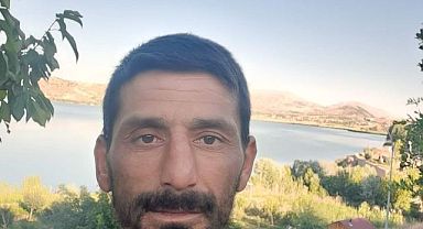 Alabora olan teknedeki 2 kişiden 1'inin cansız bedenine ulaşıldı