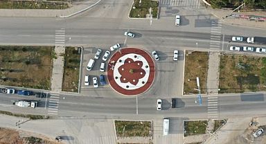 Küçük Sanayi Sitesi Kavşağı Rengârenk