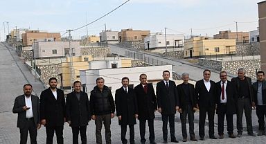Vali Mahmut ÇUHADAR İl Protokolü İle Beraber Samsat İlçesini ziyaret Etti