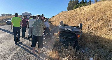 Adıyaman'da otomobil şarampole yuvarlandı: 1 ölü, 2 yaralı