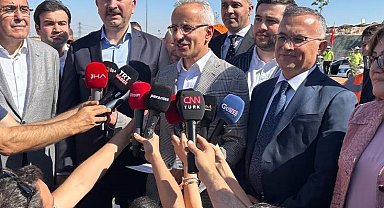 Bakan Uraloğlu, Gaziantep Şehir Hastanesi Kavşağı'nda incelemelerde bulundu
