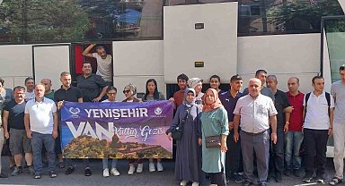Diyarbakır'da 42 görme engelli vatandaş geziye gönderildi