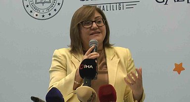 Fatma Şahin LGS' de dereceye giren öğrencilerle buluştu