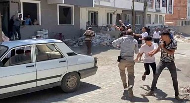 Genç kızları taş ve yumruklarla dövdüler: 5 yaralı