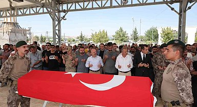 Hayatını kaybeden polis memuru için tören düzenlendi