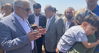 Hüda Par Genel Başkanı Yapıcıoğlu depremzedelerle bir araya geldi