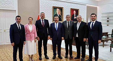 İl Başkanı Çetin "Önceliğimiz deprem bölgesi ile Şehir hastanesi"