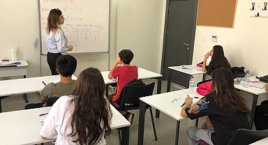 Kayapınar Eğitim Akademilerinden LGS başarısı