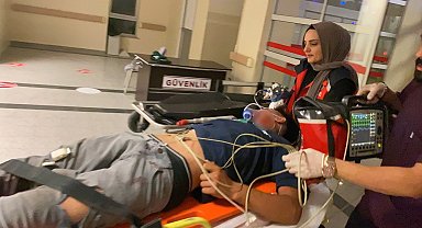 Motosiklet tıra arkadan çarptı: 1 ağır yaralı