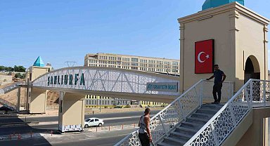 Şanlıurfa'da okullar bölgesine modern üst geçit kazandırıldı