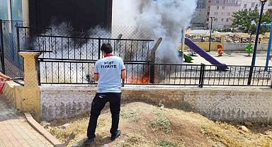 Siirt'te otluk alanda başlayan yangın elektrik trafosuna sıçradı