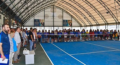 Şırnak'ta ANALİG tenis çeyrek final müsabakaları başladı