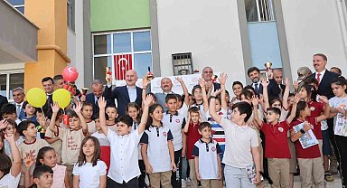 Deprem bölgesi Adıyaman'da 144 bin öğrenci ders başı yaptı