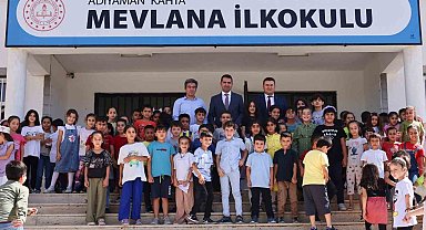 GAP'tan öğrencilere kırtasiye yardımı