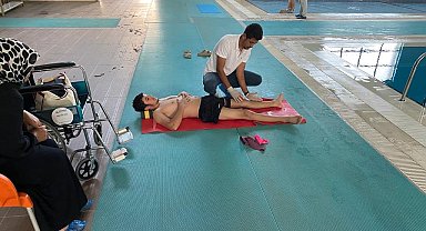 Sağlıklı yaşam ve spor kompleksinde depremzedelerin yaraları sarılıyor