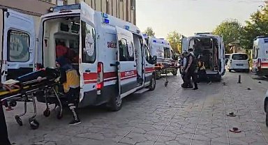 Adıyaman'da otomobil tarlaya uçtu: 5 yaralı