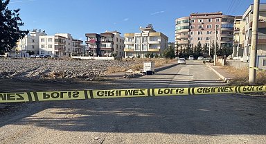 Çöp konteyneri yanına bırakılan valiz korkuttu