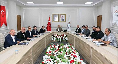 İl özel idaresi haftalık değerlendirme toplantısı yapıldı