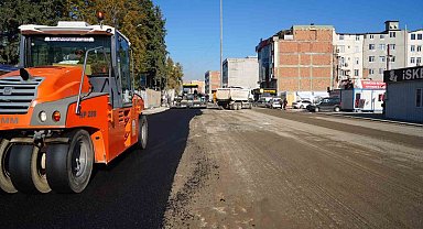 Adıyaman kent merkezindeki yollarda çalışmalar devam ediyor