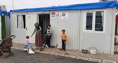Jandarma 4 aylık bebeği kalp masajı ve suni solunumla hayata döndürdü