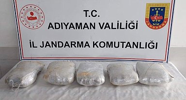 Jandarma ekiplerinden uyuşturucu operasyonu