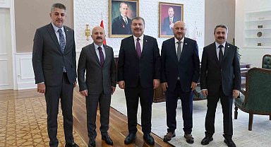 Vali ve milletvekilleri ihtiyaç ve talepleri bakanlara iletti