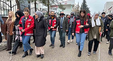 Adıyaman'da görme engellilerden "farkındalık" yürüyüşü