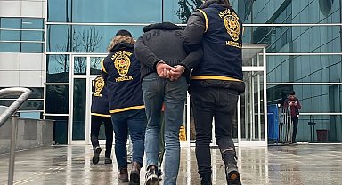 Hırsızlık şüphelisi 3 şahıstan 2'si tutuklandı