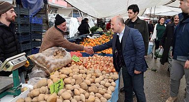 Vali Varol, pazarcı esnafların taleplerini dinledi