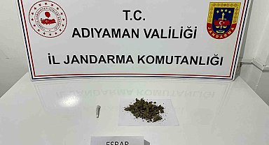 Araçta uyuşturucu madde ele geçirildi