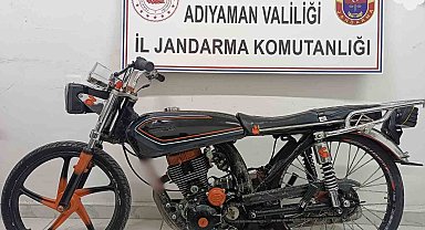 Çalıntı motosikletle kaçarken yakalandı