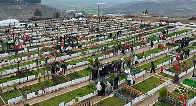 Onlar için zaman 04.17'de durdu