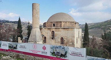 Tarihi Kurşunlu Cami'de restorasyon hızla ilerliyor