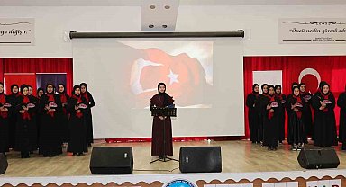 İstiklal Marşı'nın kabulü ve Mehmet Akif Ersoy'u anma etkinliği düzenlendi