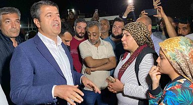 Belediye başkanı sular gelene kadar musluk başında bekledi