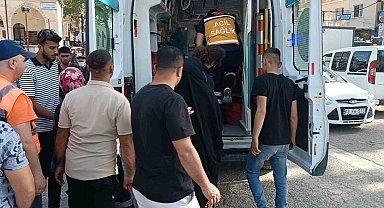 Motosiklet yayaya çarptı: 1 yaralı