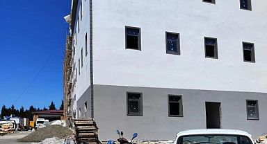 Sağlık Hizmetlerine Hızlı Ulaşım Adına İlimizi Şantiyeye Çeviriyoruz