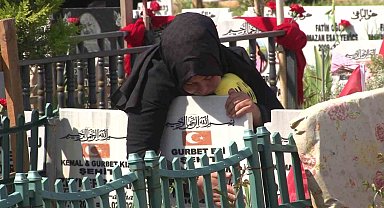 Tarifsiz acıların olduğu kentte hüzünlü bayram