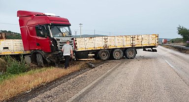 Gölbaşı ilçesinde tır şarampole girdi: 1 yaralı