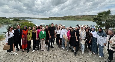 Üniversite öğrencileri Adıyaman'ın tarihi alanlarını gezdi
