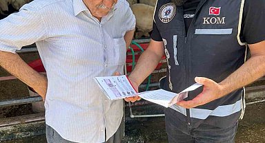 Polis ekiplerinden kurban pazarında sahte para uyarısı