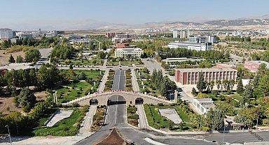 Rektör Keleş, Adıyaman Üniversitesi yatırım projelerini açıkladı