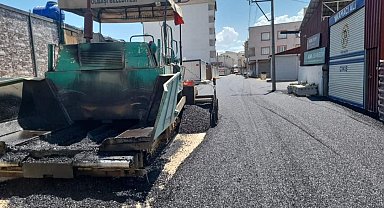 Alt yapısı biten cadde ve sokaklar asfaltlanıyor