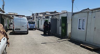 Depremzedeye ait konteyner gündüz gözüyle soyuldu