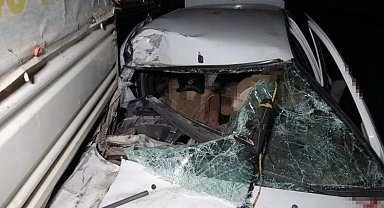 Kazada ağır yaralanan 5 yaşındaki çocuk öldü