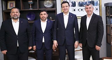 Saadet Partisi Adıyaman Merkez ilçe Başkanlığında Bayrak Değişimi