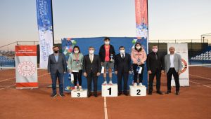 24 Kasım Öğretmenler günü tenis turnuvası sona erdi