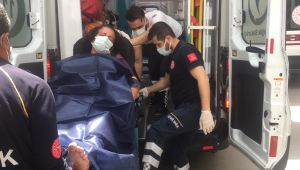 4 çocuk annesi eşini satırla ağır yaraladı - Videolu Haber